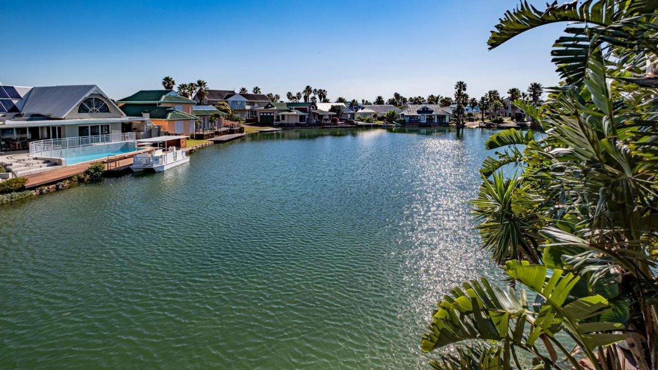 The Ark Guesthouse At Marina Martinique เจฟฟรีส์เบย์ ภายนอก รูปภาพ