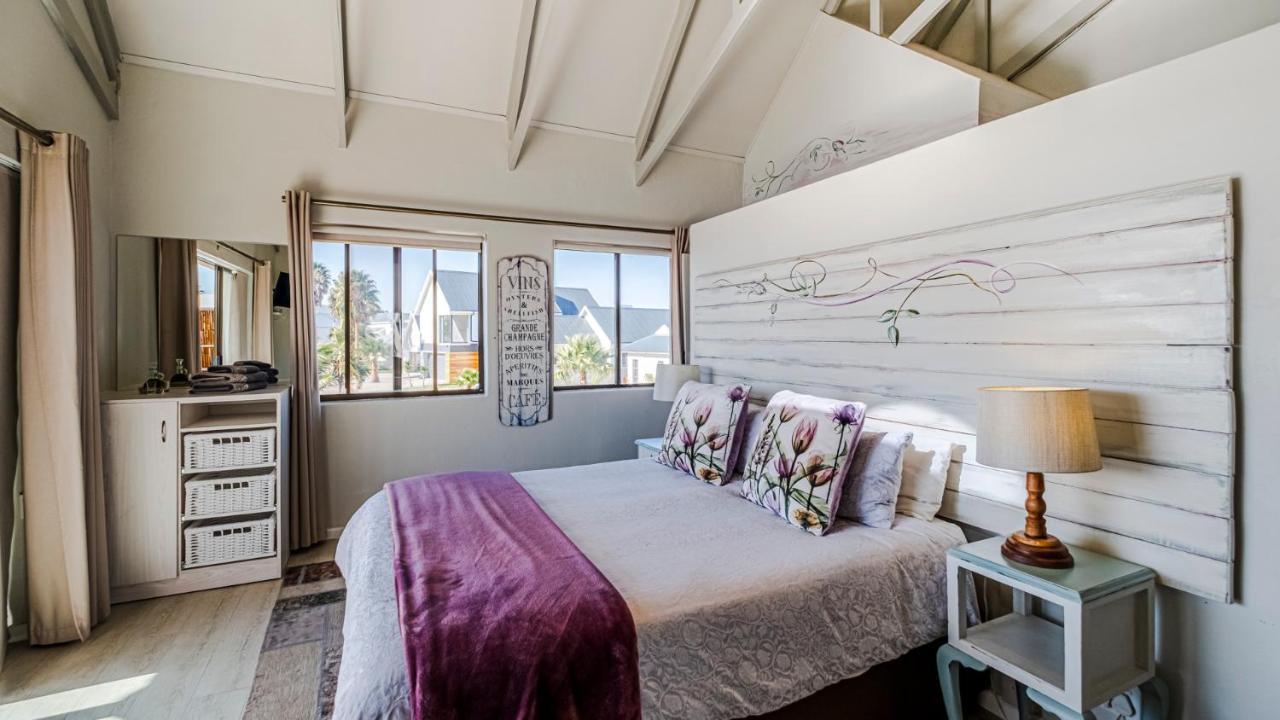 The Ark Guesthouse At Marina Martinique เจฟฟรีส์เบย์ ภายนอก รูปภาพ