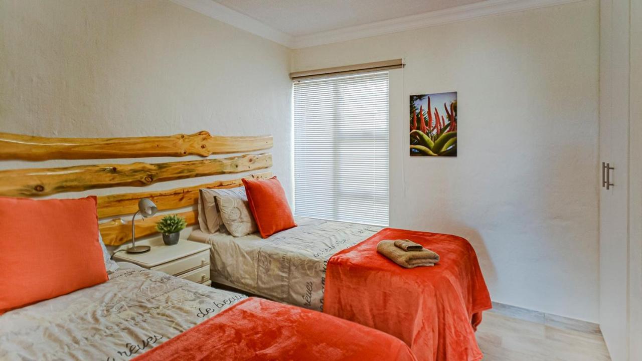 The Ark Guesthouse At Marina Martinique เจฟฟรีส์เบย์ ภายนอก รูปภาพ