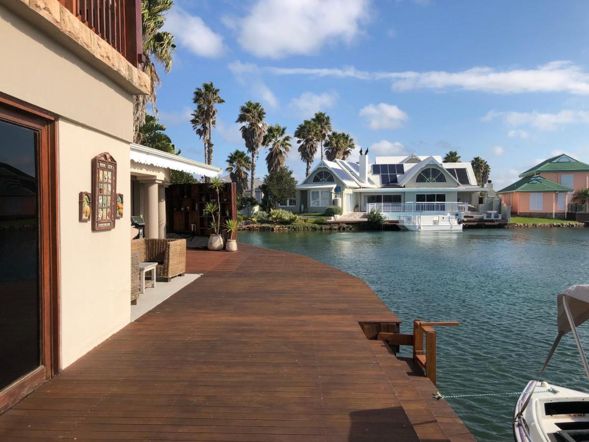 The Ark Guesthouse At Marina Martinique เจฟฟรีส์เบย์ ภายนอก รูปภาพ